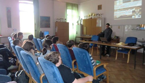 Delavnica o narodnih in jezikovnih manjšinah na osnovni šoli P.P. Vergerio il Vecchio v Kopru (WP4)
